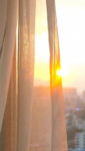 Fill your space with the deeply romantic aroma of Desert Rose. This enticing scent will intensify the elegance of your space, as notes of oud wood and damask rose create a tantalizing sensory experience. | Aroma360