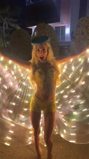 Rio bird Halloween Halloween costume! #rio #riobird #halloween #costume #nataliereynolds