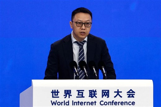 Alibaba CEO takes helm of new AI-focused business group