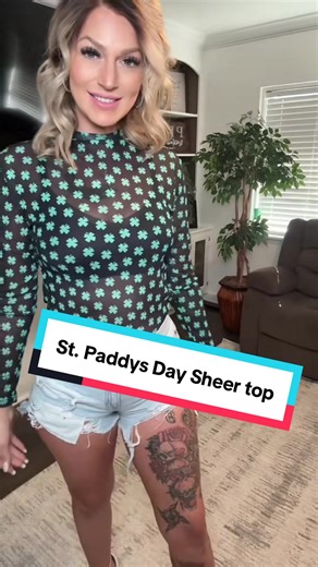 I’m obsessed #stpaddysday #stpatricksdayoutfit #tiktokshopfinds #spotlightfinds #fyp @Lucky-V