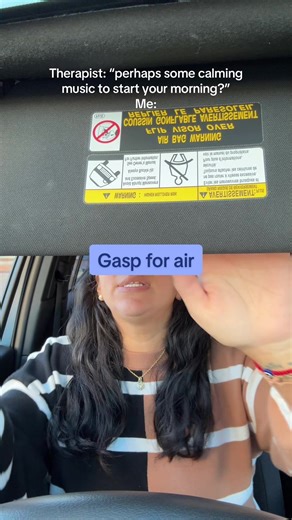 Just starting my day off with some relaxing screamo music. #grwmforwork #elderemo #storyoftheyear #emomusic