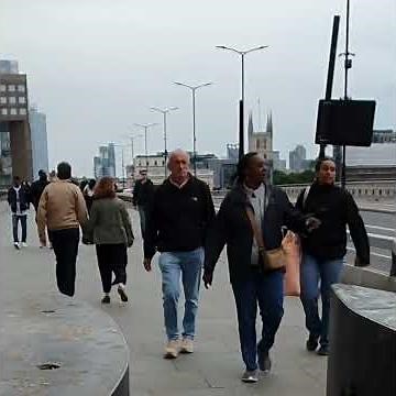 Walking Across London Bridge | Iconic Thames Views in Central London