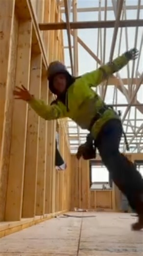 24 reactions | The KiSS Easy Money Secret Sound continues!  #SandraAndChris #secret #sound #KiSS1053 #Ottawa | KiSS 105.3 | Facebook