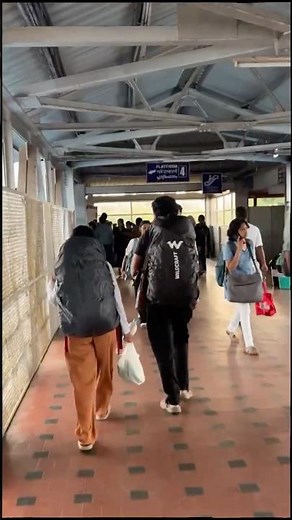 Railway’s own app for train info