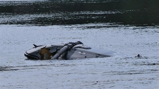 Bundeswehrhubschrauber in Sachsen in Fluss gestürzt