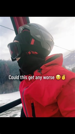 Funny Skiing Moments on the Lift