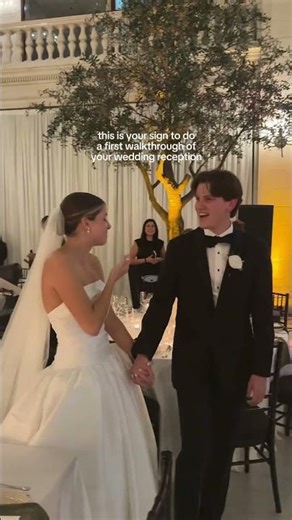 Wedding idea: Mr. and Mrs. Reception first look