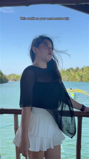 Poncho outfit ideas #ootd #poncho