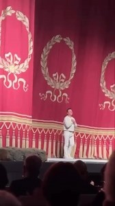 The final performance of #Lohengrin at the Bayerische Staatsoper is behind us. Today – just 48 hours later! – I’ll be returning to the role once again, this time at the world-renowned Bayreuther Festspiele! It will be my third appearance in this remarkable production, conducted by Christian Thielemann, with the extraordinary stage design by Neo Rauch and Rosa Loy. While waiting for the upcoming festival performances, we’re taking time to recharge and find balance – surrounded by nature. See you 