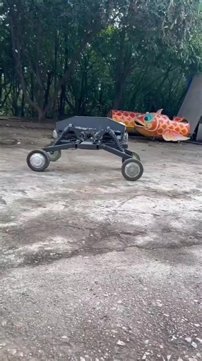 Watch this advanced robot with wheels move smoothly and quickly across different surfaces. The video shows how modern robotics are combining smart sensors, mobility and real-time control. Perfect for anyone interested in robotics, automation, AI, and future tech. More tech videos coming soon — like, share and follow! Hashtags: #Robot #Robotics #AI #Technology #Innovation #FutureTech #Engineering #Automation | Ts Tech Talk | Facebook