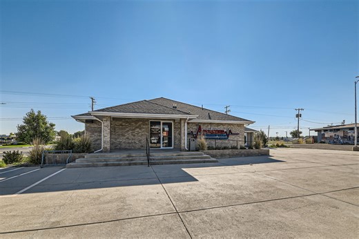 112 S Denver Ave, Fort Lupton, CO 80621 - Office for Lease | LoopNet