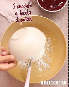 CROSTATA di MARMELLATA Senza Uova e Senza Burro, Ricetta di Life & Chiara RICETTA▶︎ https://www.fattoincasadabenedetta.it/ricetta/crostata-di-marmellata-senza-uova-e-senza-burro | Fatto in casa da Benedetta