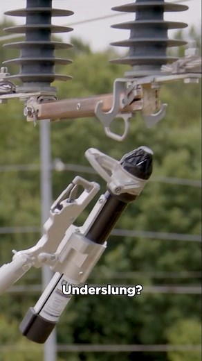 The FLEX-LT handles underslung switches better. Rotating head. Less binding. Broader range of operation. Built for real world angels. #LinemanTools #LoadBreakTools #Flexibility #DesignedDifferent #LinemanLife | Utility Solutions Inc.