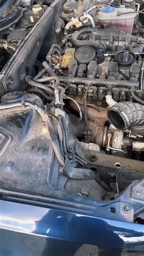 Milwaukee m12 1-4 bit impact comparison w- right angle test #autocars #mechanic #engine