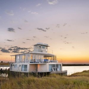 Book your unique African river safari experience at 50% discounted SADC rates. From R3950 pp sharing per night. All inclusive. Travel before 31 Mar 2022. | Zambezi Queen Collection