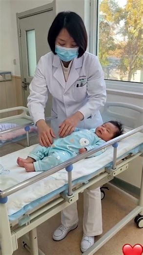 Routine checkup for newborn #careofbabies