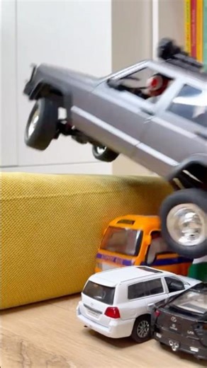 RC Truck Climbs OVER Cars! 😱