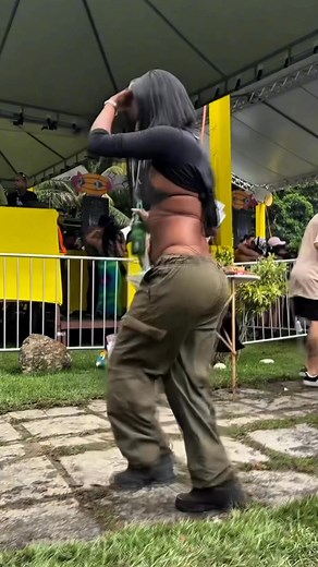 136K views · 674 reactions |  Shuffle Dance — rhythm, style, and pure fun in every step! #Dance #olegastakhov #dancewitholeg #professionaldanceperformance | Dance Lessons & Tutorials | Facebook