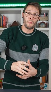 141K views · 845 reactions | TUTORIAL: spring in 3 semplici passi #magictutorial #jacknobile #scuoladimagia #magic | Jack Nobile | Facebook