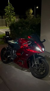 Yukio on Instagram: "new fairings are looking insane😮‍💨🫠 (still in progress) use code YUKIO for a free gift lil taste of what's to come🫣 FULLY CUSTOMED FAIRINGS FROM: @officialmonsterfairings Massive thanks to @donmiguelio and @vladeightsix for helping me install it much faster and taking these videos🫂 #fyp #reels #bikelife #monsterfairings"