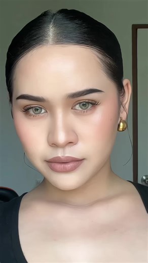 NIDA (@wnidaanukul) - Everyday Makeup Transformations: A Step-by-Step Guide