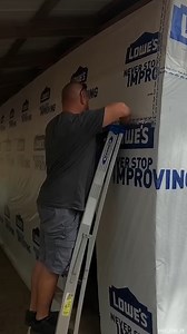 Installing House Wrap Vapor Barrier #building #diybuilding #housewrap #vaporbarrier | The Kelley's country life