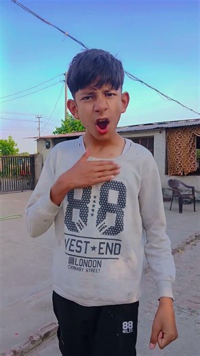 Aisi kya chij hai jo bacchon ko dara rahi hai😱🥹😨#shorts #viral # Manju family shorts#comedy #funny