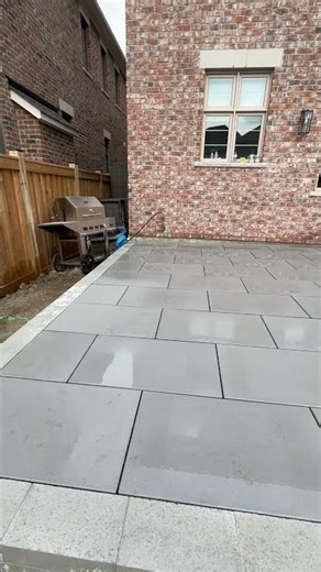 Big SLABS BACKYARD PATIO #explore #design #create #home #outdoors #build #construction #pavers #diy