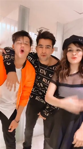 Riyaz Aly with Avneet Kaur #shorts #rineet #bff 🧡❤️