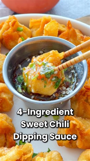 SWEET CHILI DIPPING SAUCE - Tangy, sweet, and ready in minutes. Perfect for spring rolls, dumplings, chicken, or seafood. Just 4 simple ingredients for maximum flavor. 😍 Try it tonight! Ingredients: 4 tablespoons Thai sweet chili sauce 2 teaspoons lime juice 1 tablespoon cilantro leaves 1 pinch white sesame seeds | Rasa Malaysia