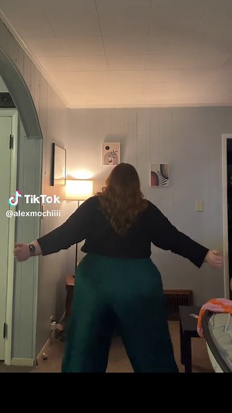touch your toessss #fyp #viral #dance #trending #fypシ | dance