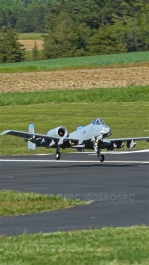 The Freewing A-10 twin 80mm is our heaviest jet, clocking in at about 14 pounds / 6.35 kg. It's big, it's heavy, and it flies awesome. Check out the suspension working overtime here. #aviation #rc #rcplane #a10 #warthog | Two Brothers Radio Control