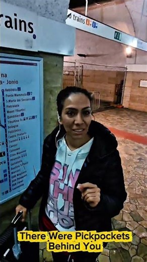 ⛔️Warning an Iranian Girl About Pickpockets #Shorts #Rome #Metro
