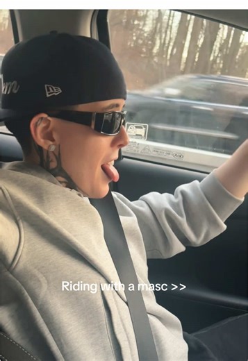 You gon love it over here 😇😂 #jkiillem #wlw #lesbiansoftiktok #lgbt #trending