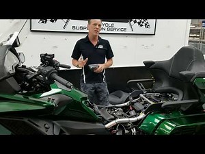 Amplink Power Distribution Module... Awesome! Big Bike Accessories Fuse Block... NOT awesome...