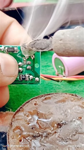 torch charging pin repair #viralshort #trendingshorts #electrcal #experimnent