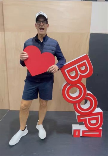 ❤️Boop! The Musical 👠本日は顔合わせ＆歌入りの本読みでした！📖キャストとスタッフが勢揃いし、いよいよ「#boopthemusical」本格スタートです🎵⁡演出・振付のJerry Mitchellからもコメントをいただきました👏🏻✨⁡ー🌸ー🌸ー🌸ー🌸ー🌸ー🌸ー🌸ー🌸ー間に合いました！桜も見ることができ、そしてベティが再び舞台に帰ってくる時がやってきましたよ！ー🌸ー🌸ー🌸ー🌸ー🌸ー🌸ー🌸ー🌸ー⁡どうぞお楽しみに！！⁡#bettyboop#ブープザミュージカル