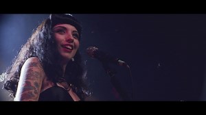 Mon Laferte - Amor Completo