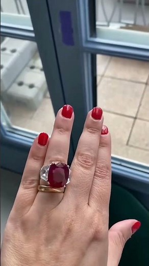 The Sunrise Ruby 💰🔥* *(Most Valuable Ruby in the World!) #ruby #gemstone #short#gemstone