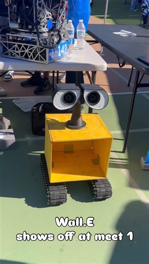 Fusion Education | Robotics , AI, FTC, FLL on Instagram: "FTC decode meet 1 at the Francis Parker! Time to bond over lunch! Fun times that a lot of us will remember for a while! #stemeducation #fusioneducation #scrippsranch #ftc #robotics #engineering #roboticsengineering #walle #sandiego"