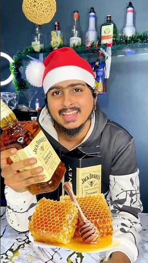 How Jack Daniel's makes Tennessee Honey so smooth #whiskey #shorts