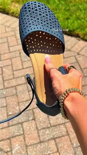 orthopedic arch support and memory foam cushion- these closed toe sandals are super comfortable and