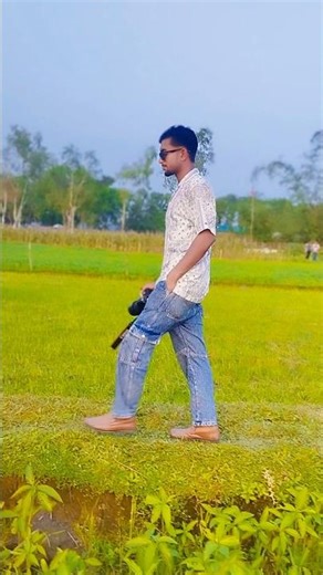 আমাকে ভয় দেখায় লাভ নাই !!