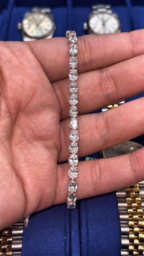 Daniel khanimov on Instagram: "Classic. Timeless. Pure elegance ✨ This is one of those pieces that never goes out of style. Lab-Grown Diamond Tennis Bracelet – 14KT White Gold 💎 • 8.50 CTS Total Lab-Grown Diamond Weight • Brilliant round lab-grown diamonds • Prong-set for maximum sparkle • Solid 14KT white gold • Clean, luxurious, everyday elegance 💘 Valentine’s Day Special ✨ WAS $5,549 ✨ NOW $3,899 Same sparkle. Smarter value. Forever shine. Perfect Valentine’s gift — or the ultimate upgrade