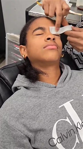 5.5K views · 138 reactions | Kennedy got her brows waxed today and babyyyy she is filing an appeal with the Brow Supreme Court! She said the ends needed more thickness and immediately took the case to Chaun for review! What do you think? Should I: A) Dismiss this as another pre-teen moment B) Let them grow and try again C) Just hand her the brow pencil and let her play in the mirror Vote in the comments!  | Candy Sincerity Johnson | Facebook