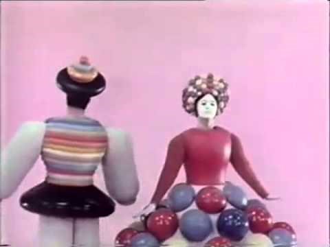 Triadisches Ballet | Triadic Ballet by Oskar Schlemmer
