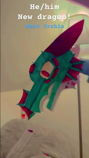 Yes, it’s a Rainwing Seawing hybrid #dragonpuppetarmy #dragonpuppeteer #paperdragon #newdragonpuppet