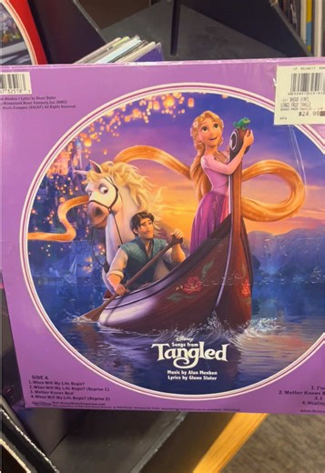 Seeing all these Disney vinyls makes me feel like owning a record player. 😂 Anyone else? Which one would you play first? 🙊 #disneymusic #disneysoundtracks #disneyvinyl #disneytok #disneytiktok