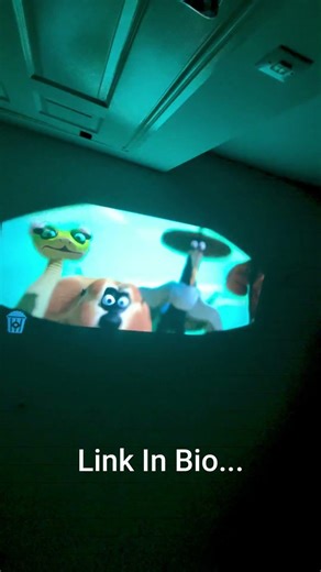 Jabari Projector #travel #filmprojector #football #movieequipment #students #movieprojector