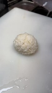 27M views · 77K reactions | SPAM MUSUBI by Aloha Kitchen and Bar #musubi #spam #spammusubi #vegas #lasvegas #rice #foodporn #vegasfood #hawaiianfood #hawaii | Amir Cuevas | Facebook